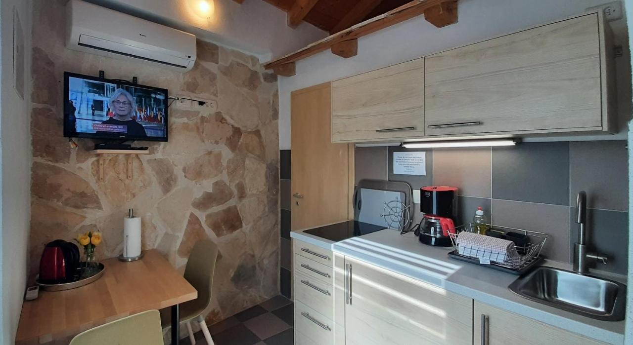 Apartments Infinitas Трогір Екстер'єр фото